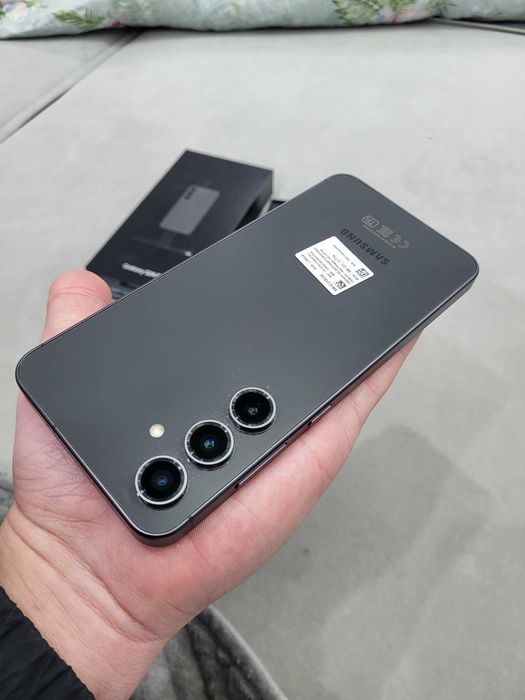 Samsung S24 FE 256GB 10из10