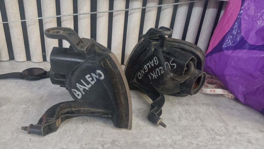 Поворотники сузуки балено до рестайл  в отличном состоянии