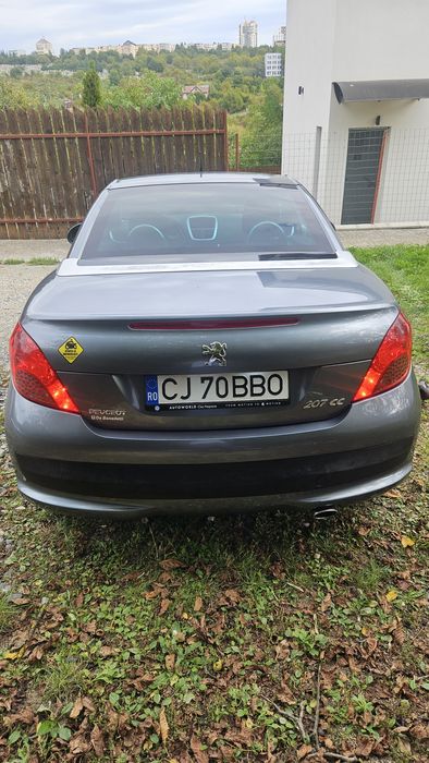 Peugeot 207 cc (decapotabil)