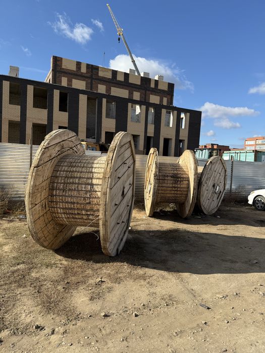 Продам катушки от кабеля