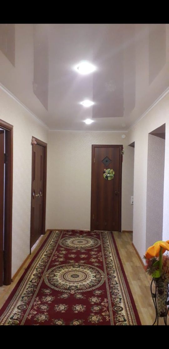 Продам 4 ком квартиру 108 кв м