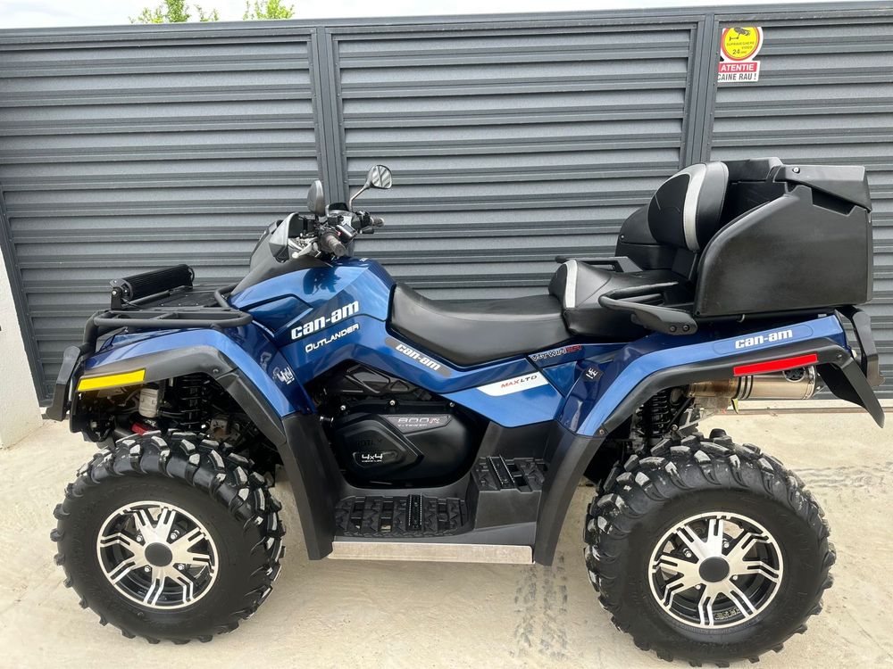 Can am outlander 800R max limited (2012)