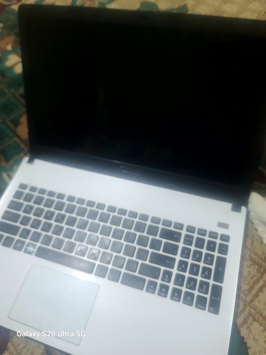 Asus opirativka 2gb hdd windows 10 256gb