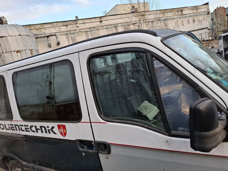 Dezmembrez renault master motor 2.8 diesel în stare perfecta de funcți