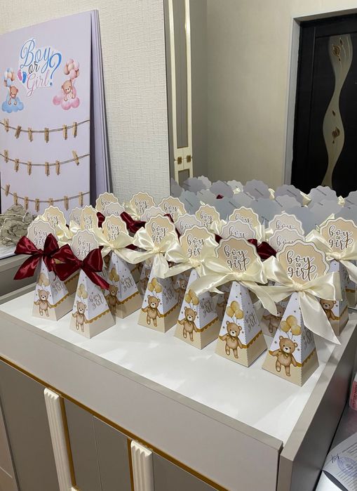 Бонбоньерки, тойбастар