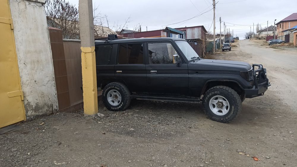 Продам toyota land cruiser prado 78
