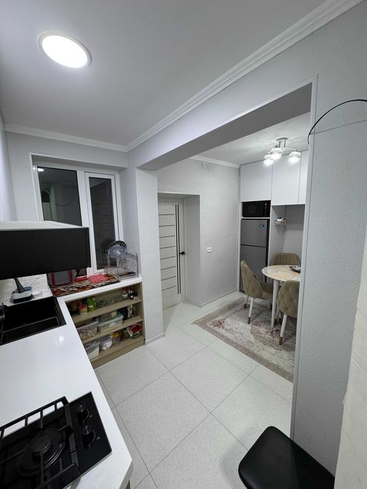 Срочно продается свой дом в общем дворе в Мирабадской районе