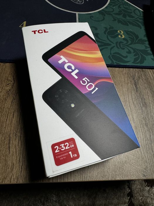 Vand telefon TCL 501