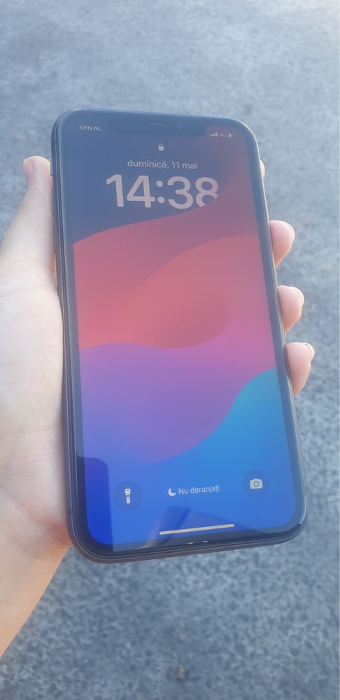 iphone 11 64Gb cititi descrierea//