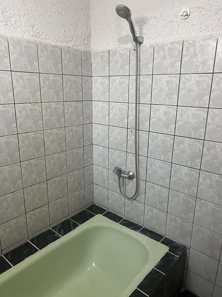 Дава се под наем  в София, Хладилника - 16 кв.м за 229.5 € - Снимка #7