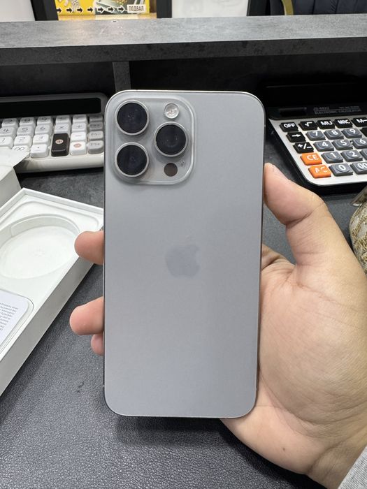 15 pro max iphone