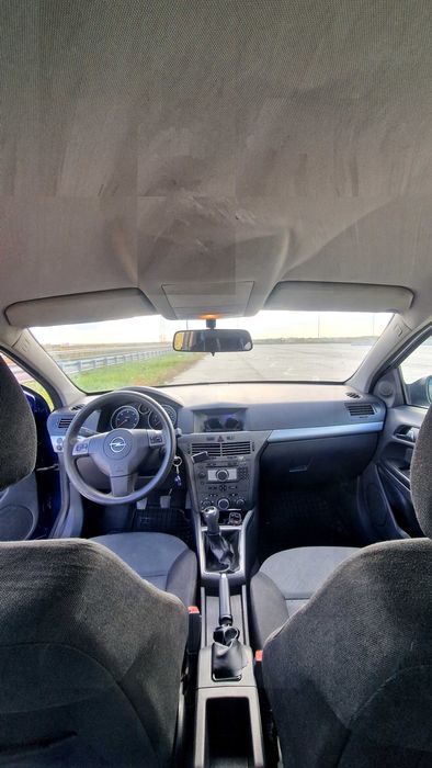 Opel astra H Gtc