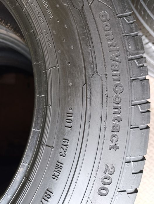 Anvelope de vara 205 75 16c Continental 2 buc