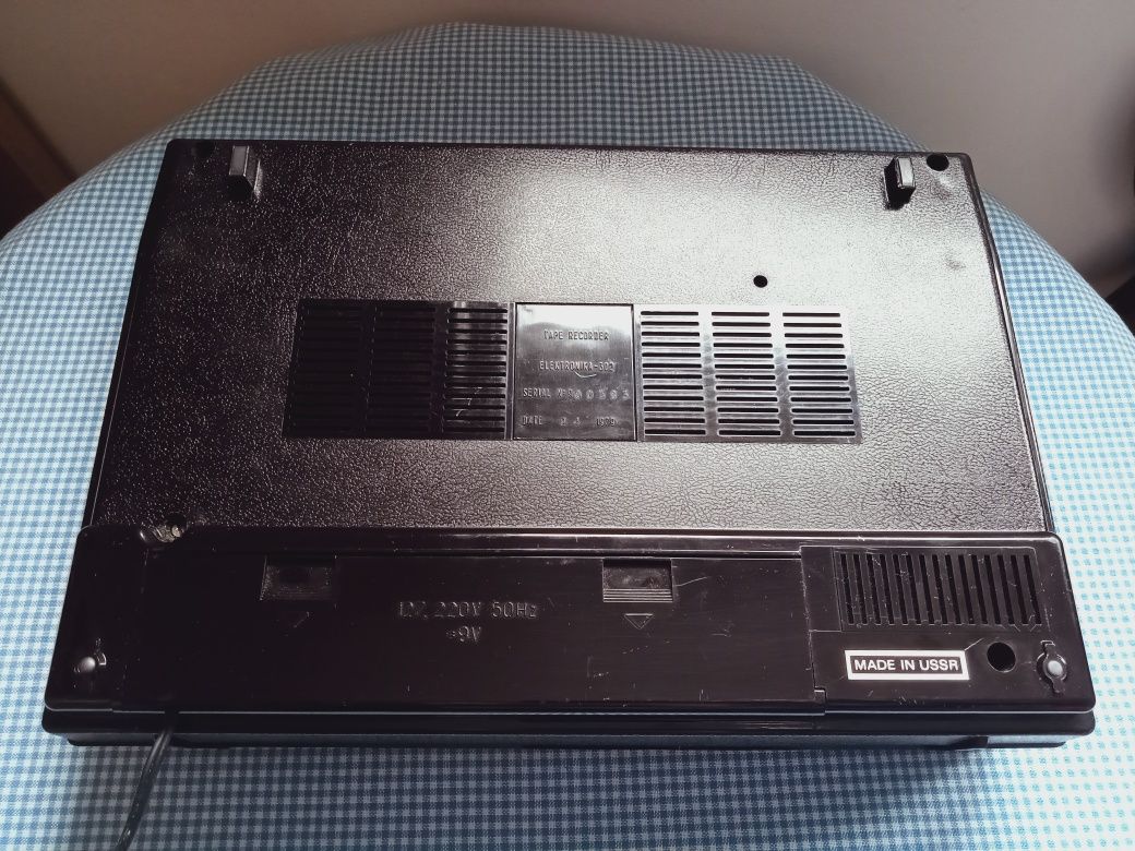 Casetofon Elektronika 302, vechi, Rusesc ,de colecție, fara Radio