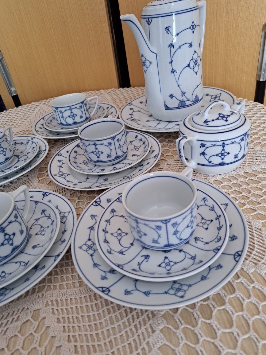 Порцеланов сервиз за кафе