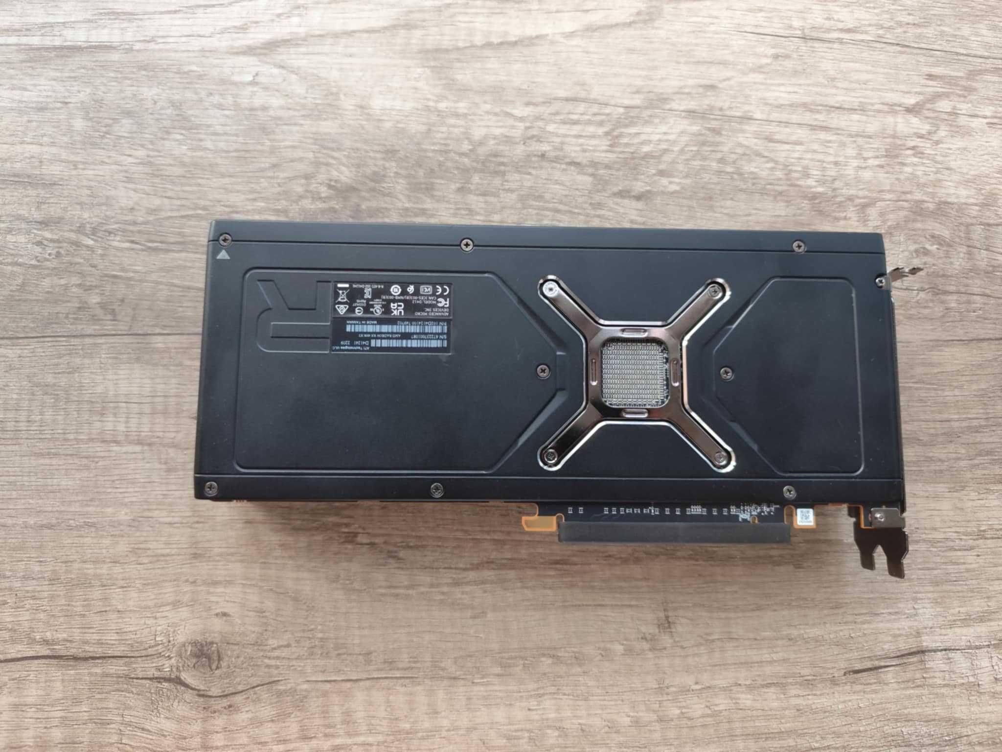 Видео карта RX 6950 xt