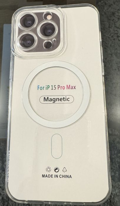 Huse Iphone 15 Pro Max NOI Nefolosite Negociabil ( 2 cu una gratis )