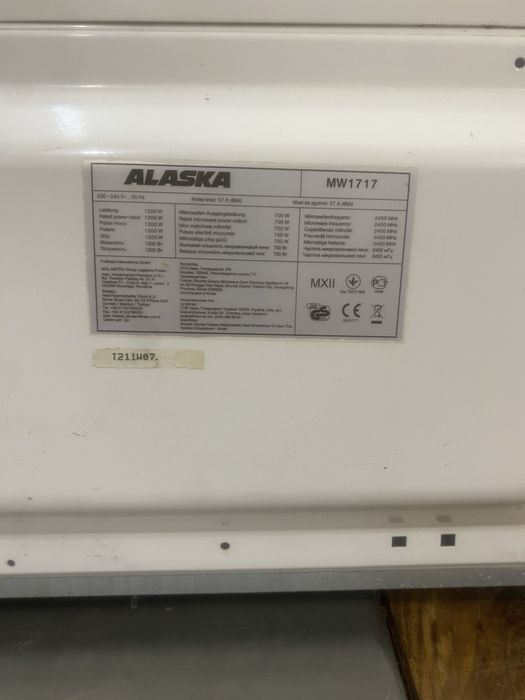 Vand cuptor microunde