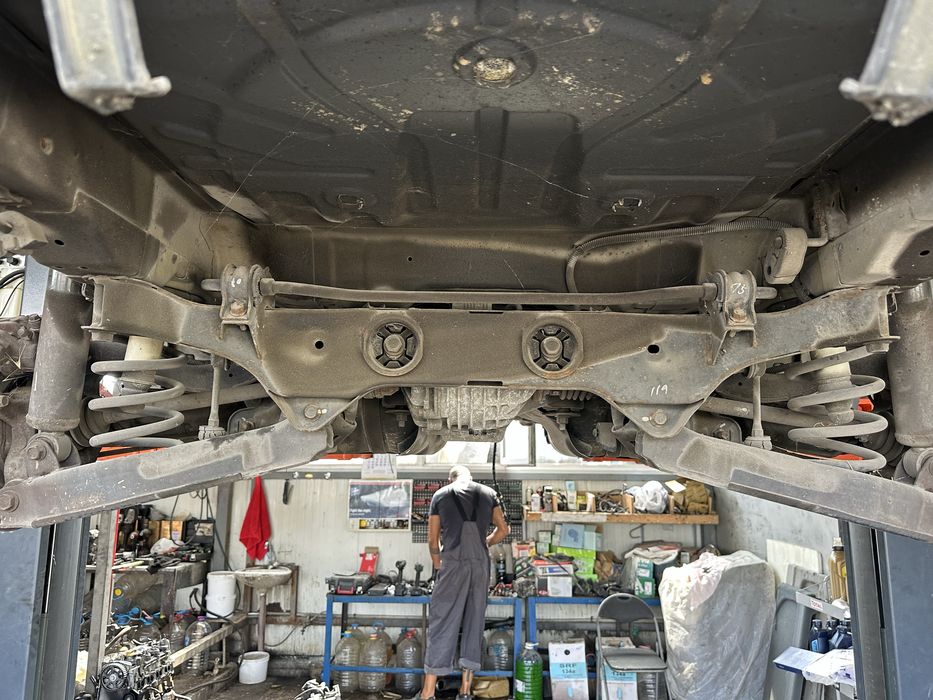 Заден мост за Опел Антара