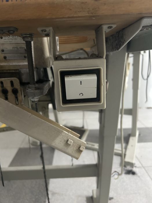 Juki пет конечен оверлог трифазен.