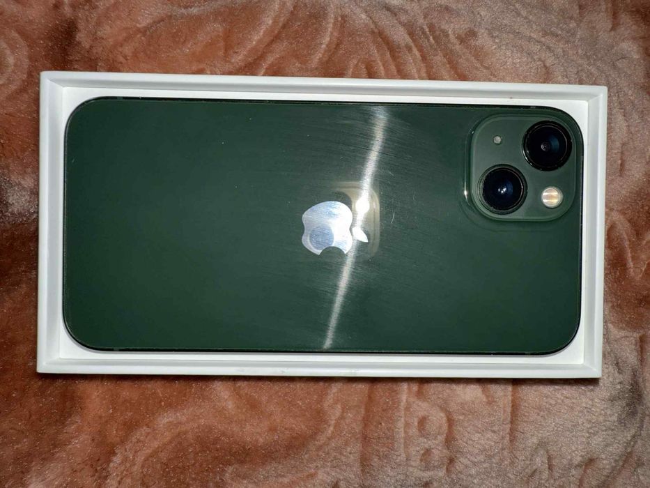 Iphone 13 128gb in stare foarte buna