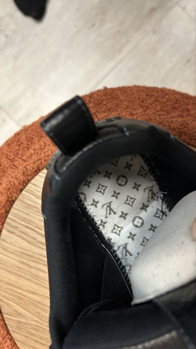 Lv skates full black