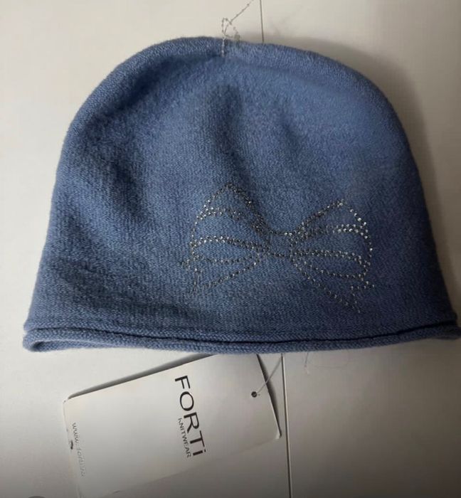 Шапка новая женская