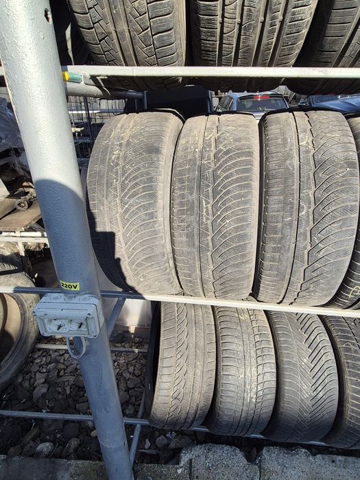 Anvelope 245 45 17 de iarna