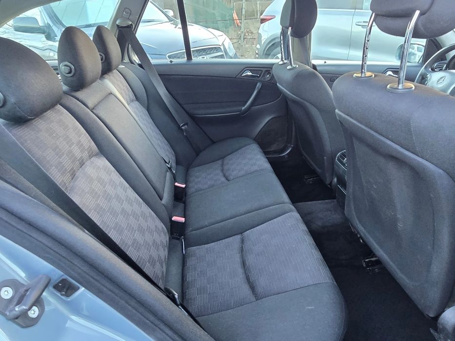 Mercedes-Benz C 180 i/Aвт./Лизинг