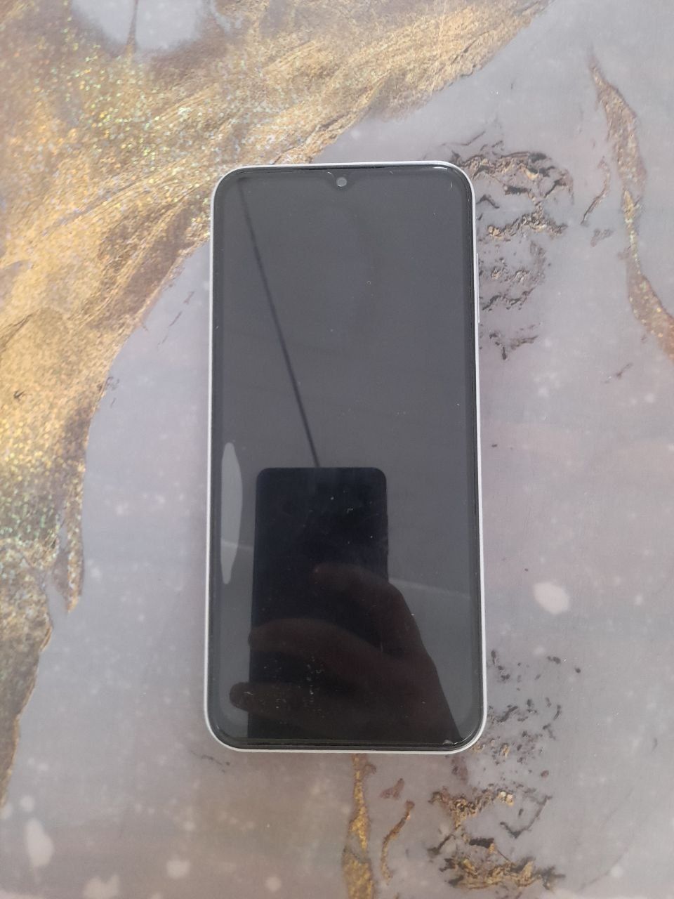 Samsung a14 holati zõr yangi