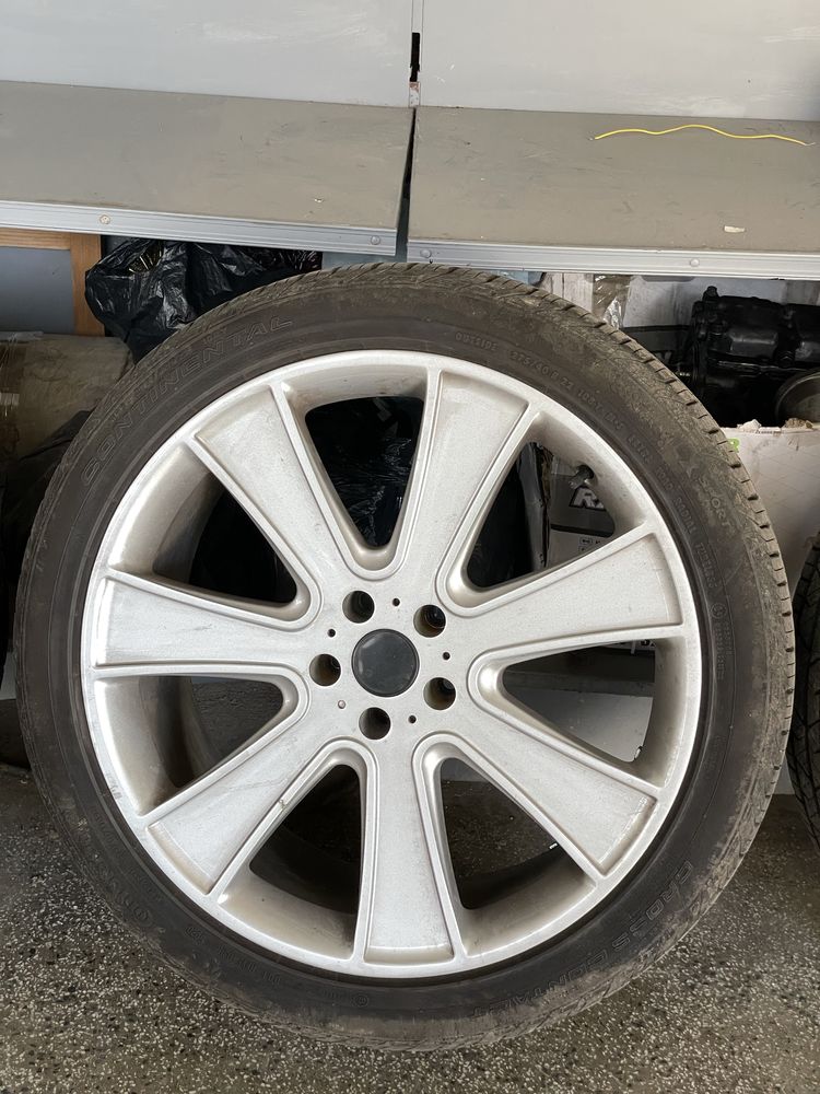 Гуми с джанти BMW/RANGE ROVER