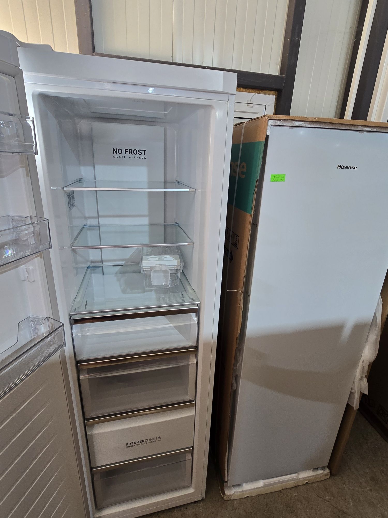 Нов вертикален фризер-/хладилник+ Total No Frost Haier 330 л