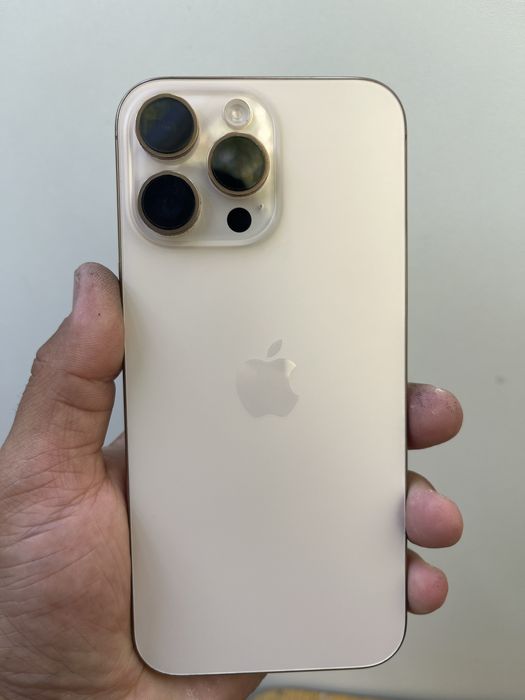 Iphone 16 про макс 256 гега