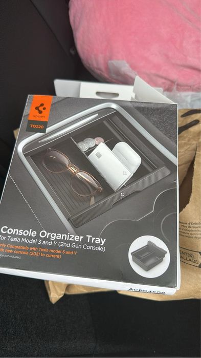 Аксесоар за Tesla