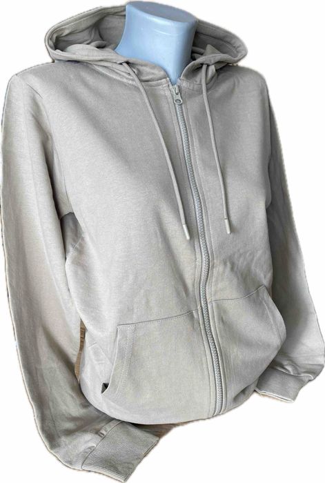 На едро!Дамски горници с цип и джобове 10 лв  (6 бр в серия S,M,L,XL)