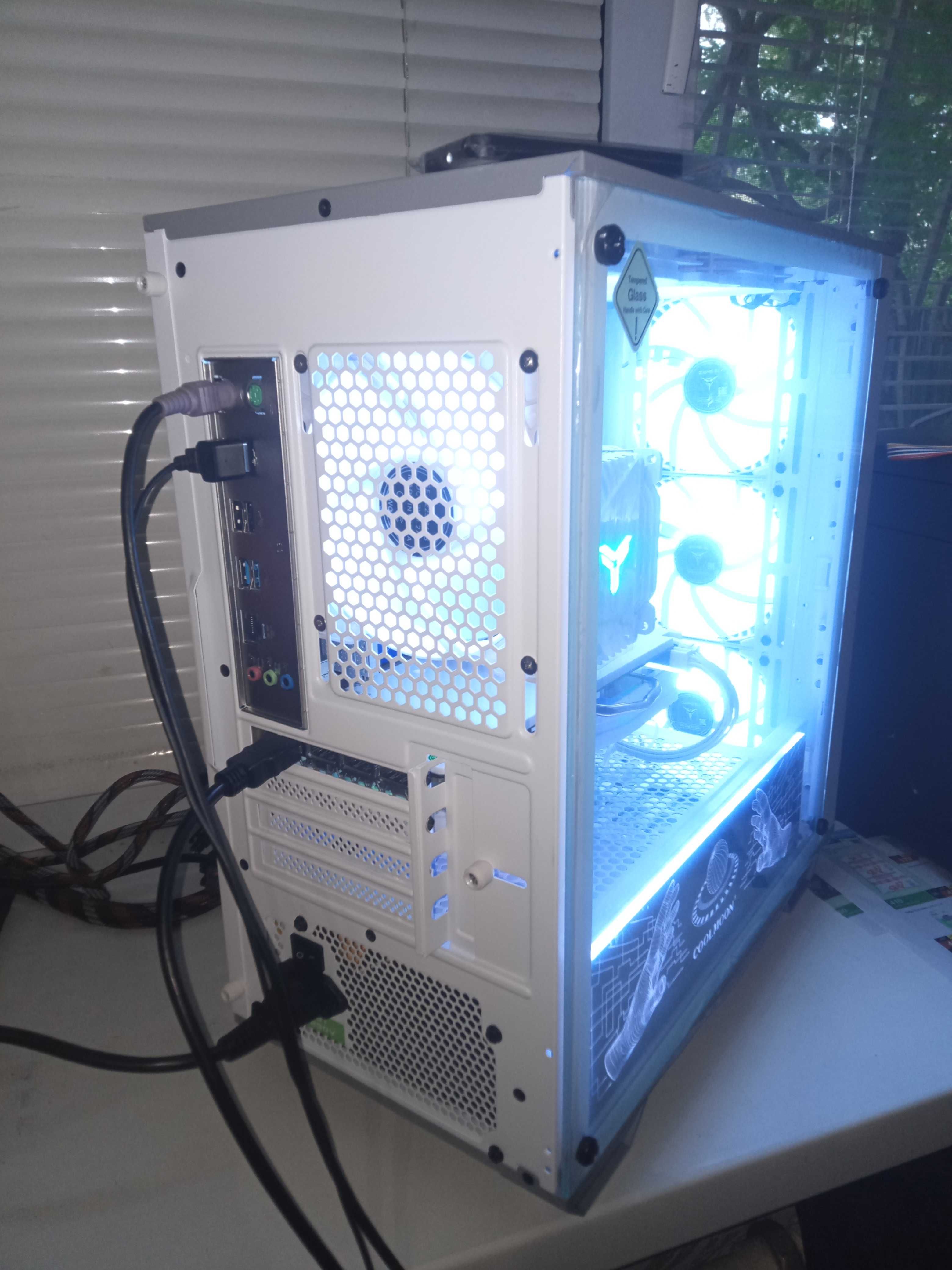 Игровой компьютер /Core i7/DDR4 16Gb/RX580 8Gb/SSD 512, HDD 4Tb/600W