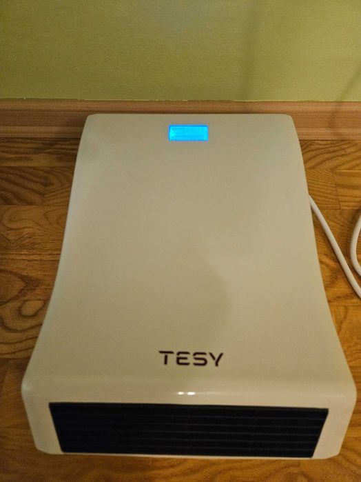 Продава се вентилаторна печка "TESY"
