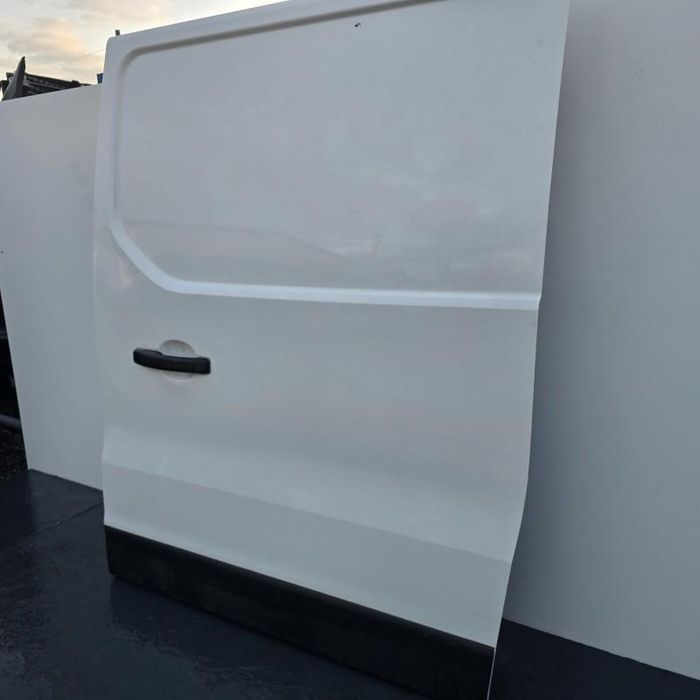 Portiera culisanta stanga Renault Trafic 3