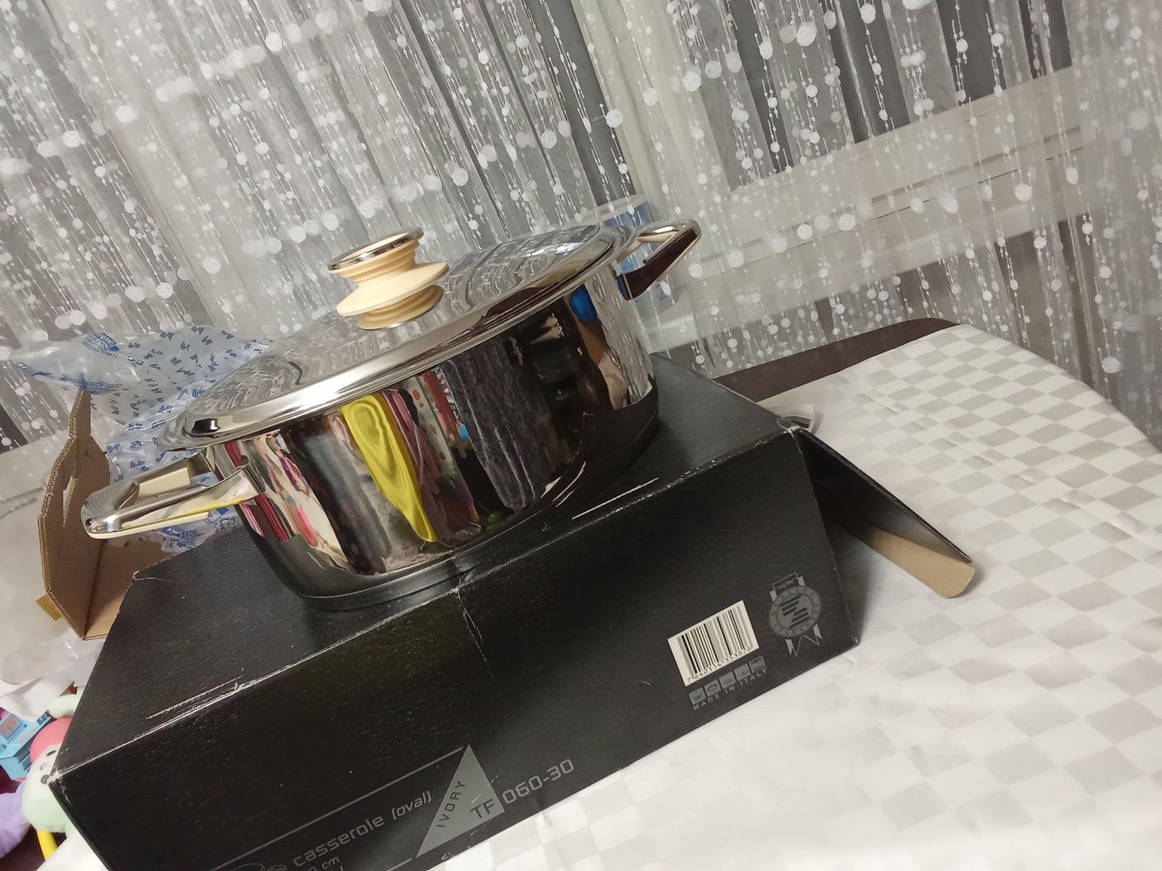 Кастрюля чайник продам срочно