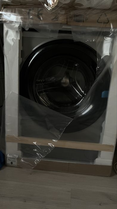 Новая стиральная машина HW60-BP12919BS — в плёнке, из Технодома!