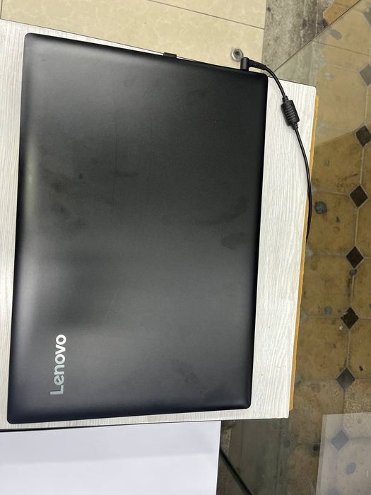 Lenovo notebook sotiladi