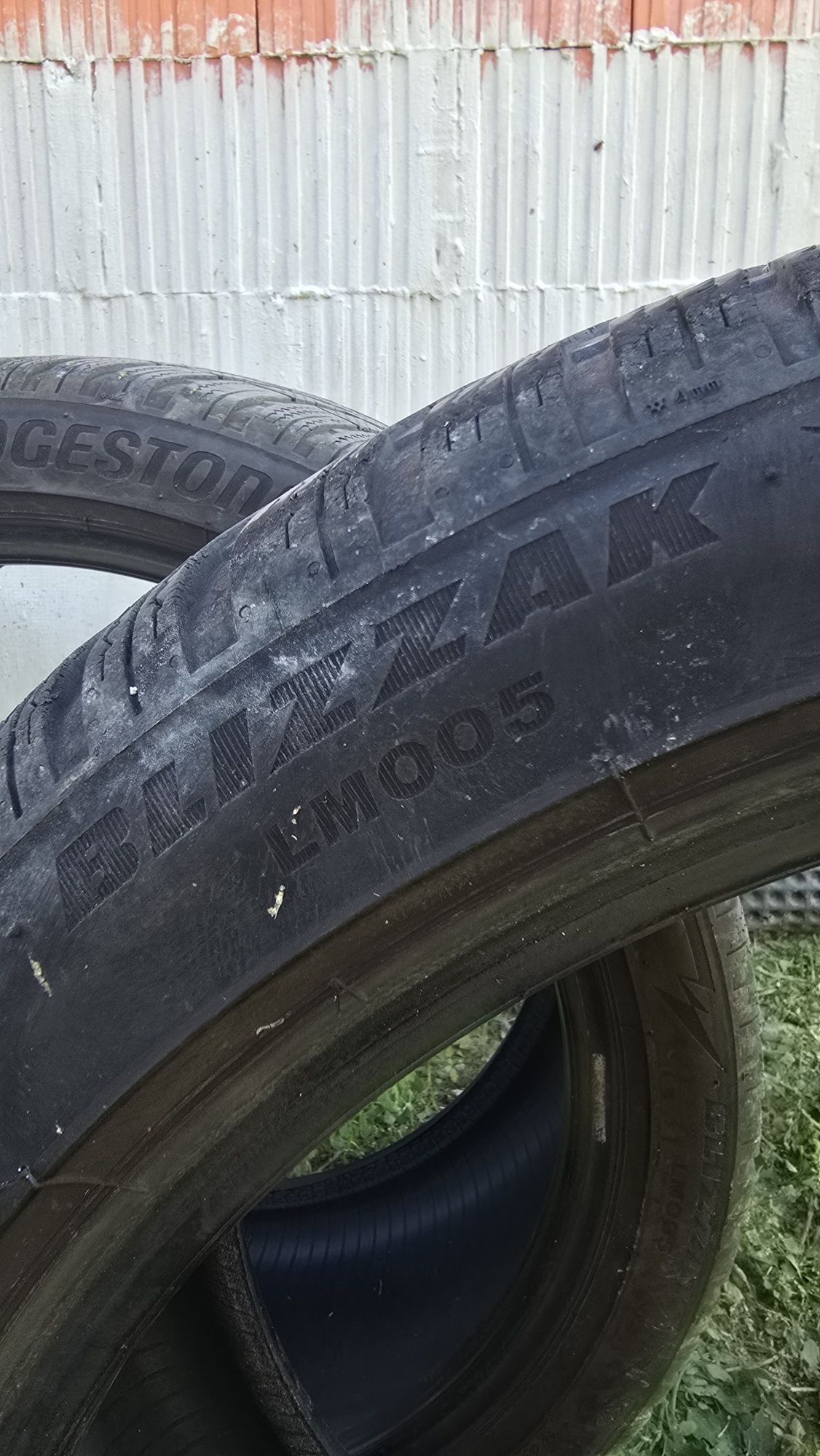 Зимни Гуми Bridgestone Blizzak 245/40/19
