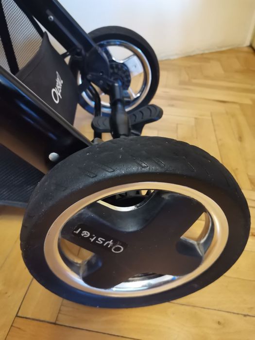 Детска количка , закупена от Англия ,използвана.