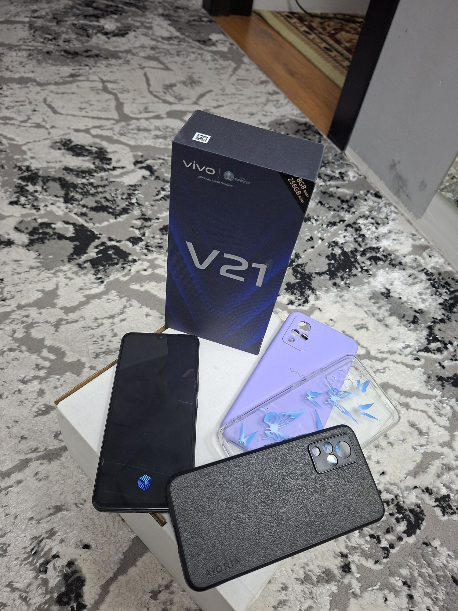 Vivo v21. 256gb полный комплект