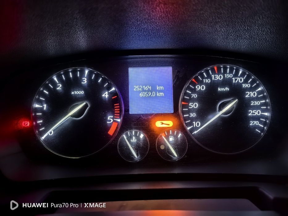 Ceasuri bord Renault Laguna 3 din 2007 - 2010