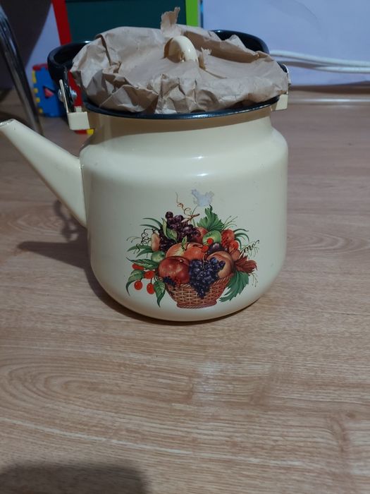 Чайник нов  трии пол