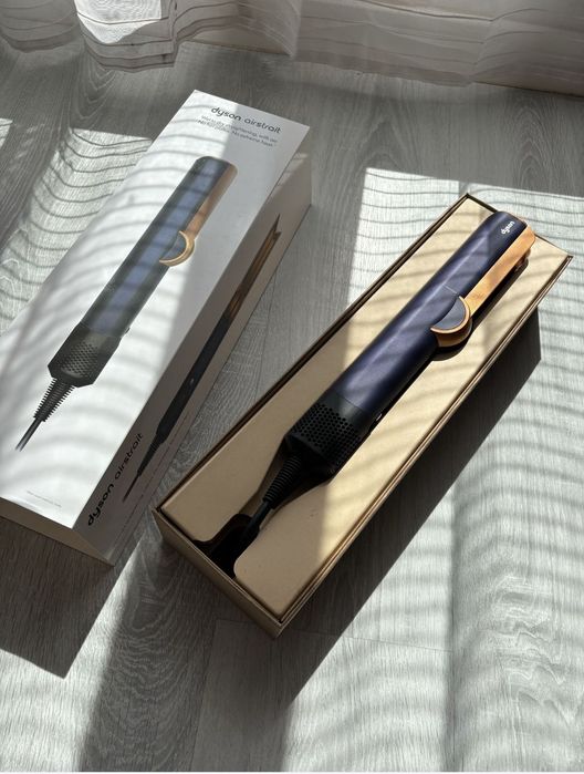 Dyson airstrait  placa