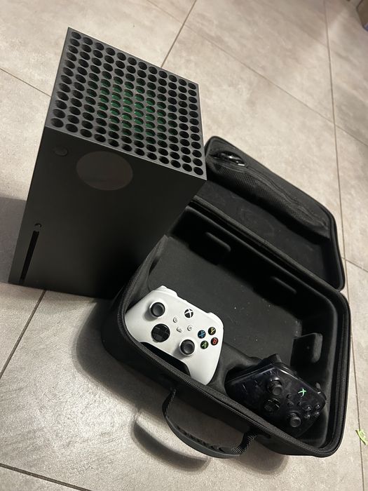Xbox series X + multiple accesorii