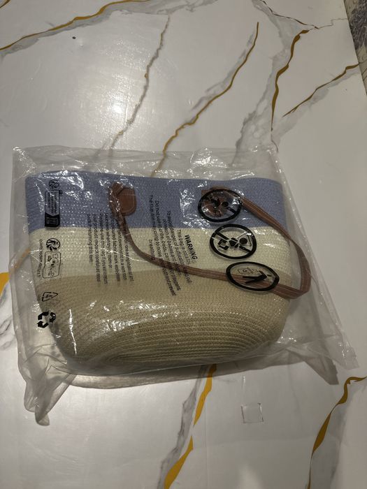 Продам летнюю женскую сумочку