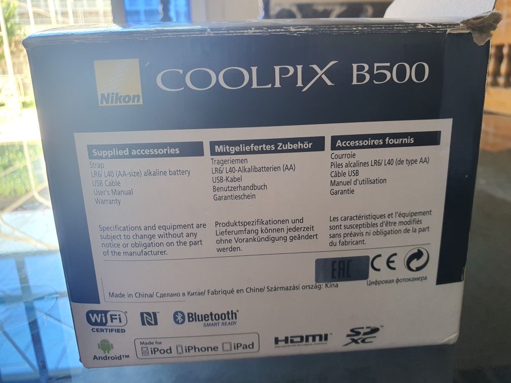 Продаётся фотоаппарат Nikon COOLPIX B500